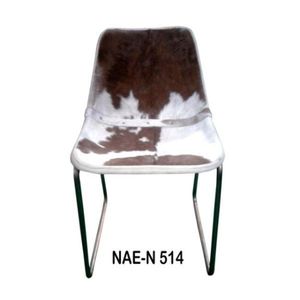 Chaise de salle à manger vintage en fer et métal, assise en similicuir, style design industriel, meubles pour la maison, le bureau, les appartements, les hôtels - Product Image 1
