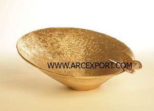 Cuenco de Metal Cobre Pulido para Comida con Base de Madera Diseño Antiguo Decoración de Mesa Comida y Aperitivos Cuenco para Servir Utensilios de Cocina - Product Image 6