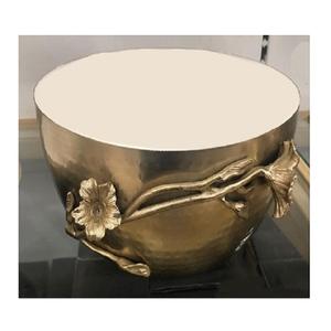 Bol de service décoratif classique en fer poli martelé doré, écologique, avec support à motif de feuille, qualité supérieure - Product Image 5