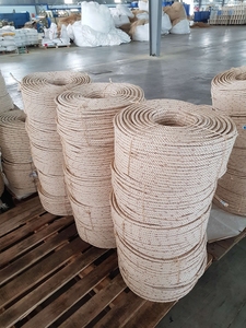 Cường Độ Cao 6Mm 4 Sợi PP Dây Thừng Xoắn Từ Việt Nam Tùy Chỉnh Màu Sắc Nhà Máy Giá Bán Buôn Cuộn Dây Đóng Gói - Product Image 3