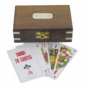 Tarot jugando a las cartas - Product Image 1
