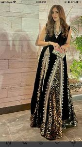 Robe moderne pour femmes, broderie brodée avec des perles de verre de cristal, dbka, longueur au sol, idéale pour une fête ou un mariage, @ 2022 - Product Image 2