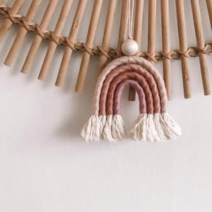 Décoration murale arc-en-ciel artisanale - Product Image 1