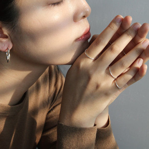 R00262 925 in <span class=keywords><strong>argento</strong></span> Sterling gioielli da sposa minimalisti 1.2mm <span class=keywords><strong>sottili</strong></span> linee lisce cerchio anelli da dito per donne ogni giorno - Product Image 6