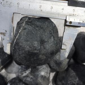 Pierre de rivière noire galets pavés ronds naturels pour Aquarium Type de pierre de pavé décoratif - Product Image 2