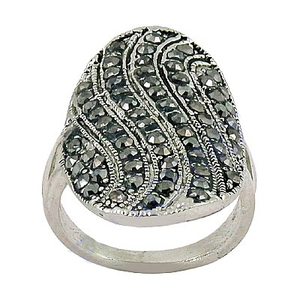 Bague en argent 925 avec marcassite, couleur gun metal, design tendance et luxueux pour filles, idéale pour un cadeau de Saint-Valentin, exportée dans le monde entier depuis l'Inde - Product Image 2