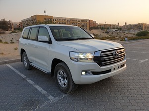 2018 para Toyota para Land Cruiser 4,5 V8 Turbo <span class=keywords><strong>Diesel</strong></span> automático <span class=keywords><strong>mano</strong></span> derecha <span class=keywords><strong>segunda</strong></span> <span class=keywords><strong>mano</strong></span>/asientos de tela de Control de crucero usados Dar - Product Image 5