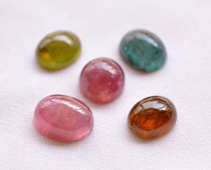 Turmalina Multicolor de Alta Calidad, Gema Cabujón de Forma y Tamaño Personalizados, Gema Calibrada Suelta S.F. GEMS para Joyería - Product Image 2