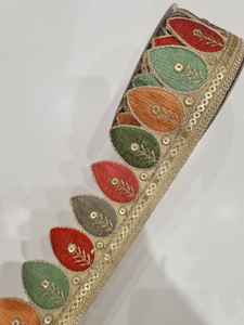 Robes de mariée florales en organza brodées à la main sur mesure lacets de 1 pouce de large dans des tailles assorties couleurs disponibles 4 manières de couleur - Product Image 5