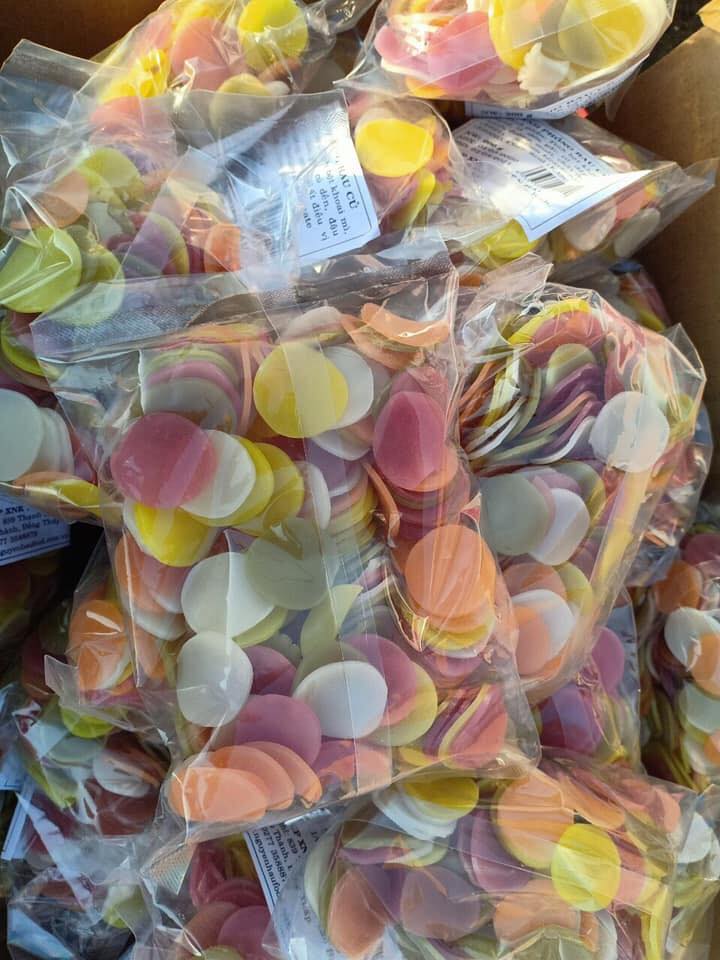 SEAFOOD SNACK/ SHRIMP CHIPS/ PRAWN CRACKERS (Round, Square, Heart) 5 COLORS-