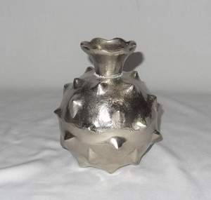 Hot Aluminum Nickel Plated Bunch of <b>Small</b> Flower <b>Vases</b> <b>Small</b> <b>Vases</b> Classic Style Mini Tabletop High Quality Unique Style <b>Vases</b> - Product Image 3