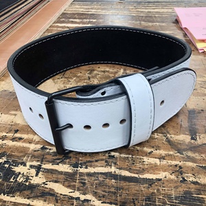 Cinturón de Levantamiento de Pesas de Doble Punta de 10 mm de Alta Calidad Personalizado para Gimnasio - Product Image 4