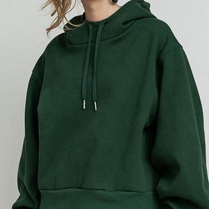 Sudadera con capucha recortada con cordón para mujer con logotipo personalizado Jersey deportivo de gran tamaño ajustado de talla grande para mujer - Product Image 3