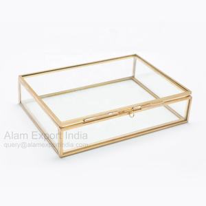 Boîte à photos en verre et métal pour le rangement - Product Image 1