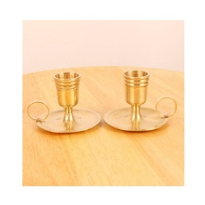 แท่นวางเทียนทรงกลมสีทองดีไซน์โบราณเชิงเทียนทองเหลือง - Product Image 1