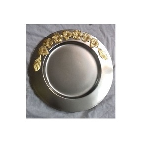 แผ่นชาร์จชุบทองสำหรับงานแต่งงานและงานเลี้ยงสำหรับตกแต่งโรงแรมราคาถูกของตกแต่งงานแต่งงานโลหะ - Product Image 5