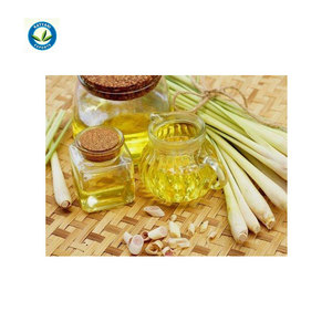 Aceite de limoncillo fresco puro y natural 100% de calidad superior más vendido para exportación desde la India, proveedor y fabricante a granel - Product Image 1