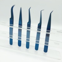Pinzas Profesionales Japonesas para Extensión de Pestañas, Punta Puntiaguda de 45 Grados, Color Azul Plasma, Titanio, Acero Inoxidable