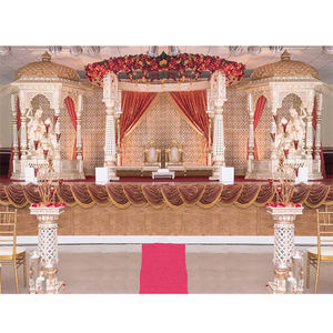 Mandap de Boda con Temática Radha Krishna, Rajwada, DST, Venta Caliente, Mandaps de Pilar de Fibra Tallada con Jali Blanco, Fabricantes de Decoración en EE. UU. - Product Image 1