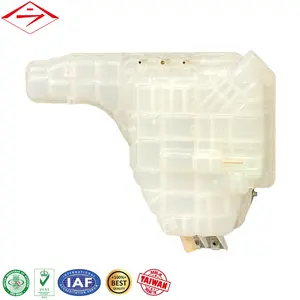 Taiwan Auto Parts Manufacturer heavy duty expansion tank for International PROSTAR MAXXFORCE 11'~15' radiator plastic tanks