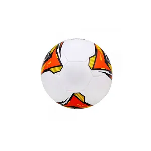 Yüksek kalite toptan futbol topu standart boyut özel makine dikişli futbol topu SportsTraining topları spor ekipmanı
