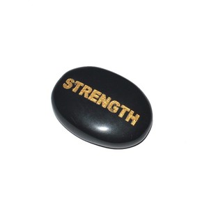 Piedra grabada con fuerza de ágata negra a bajo precio | Compre Colgante de Piedra grabada con fuerza de ágata negra - Product Image 1