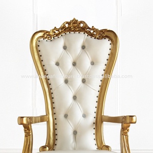 Silla Tapizada de Respaldo Alto de Diseño Francés en Madera Maciza Antigua de ARDENA para Uso Comercial en Salas de Estar y Hoteles para Bodas - Product Image 6
