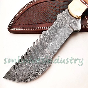 Hecho a mano de acero de Damasco de caza rastreador cuchillo hermosa vaca mango de madera cuchillo (smk1702) - Product Image 2