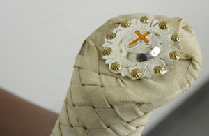 อานม้าคุณภาพสูงสำหรับแข่งบาร์เรลเรซแบบตะวันตก พร้อมชุดอุปกรณ์ครบชุด ได้แก่ สายรัดศีรษะและสายรัดอก - Product Image 5