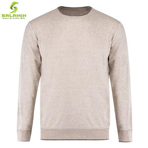 <span class=keywords><strong>Felpa</strong></span> da uomo lavorata a girocollo <span class=keywords><strong>con</strong></span> orlo a coste elasticizzato <span class=keywords><strong>in</strong></span> <span class=keywords><strong>vita</strong></span> e <span class=keywords><strong>con</strong></span> polsini a maniche - Product Image 3