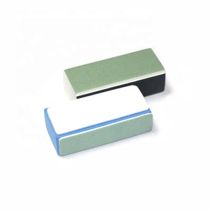 Échantillon gratuit <span class=keywords><strong>pas</strong></span> <span class=keywords><strong>cher</strong></span> prix usine approvisionnement manucure outils coloré ponçage <span class=keywords><strong>magique</strong></span> lime à ongles tampon bloc - Product Image 2