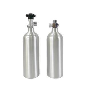 Cilindro de gas con sistema de CO2 para planta de acuario de 20oz 0.8L de metal certificado TPED con válvula lateral frontal W21.8 124 bar - Product Image 2