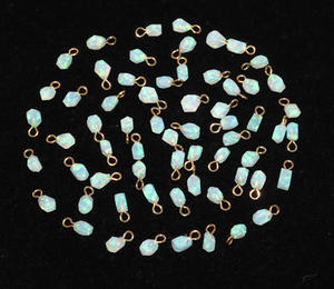 Colgante de ópalo etíope de 5-7mm, joyería minimalista, chapado en oro, 24k, personalizado - Product Image 2