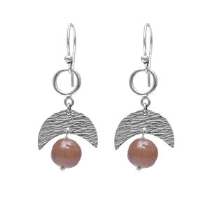 Pendientes colgantes de piedra lunar de melocotón de Plata de Ley 925 sólida, joyería chapada en oro hecha a mano, estilo moderno para bodas y regalos - Product Image 2