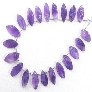 Meilleure qualité 1 brin naturel bleu améthyste pierre précieuse non traitée coupe à la main marquise forme brute fabrication de bijoux bruts - Product Image 1