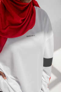 Camiseta de tela con sistema de microrespiración para gimnasio deportivo, estilo islámico modesto de moda - Product Image 3