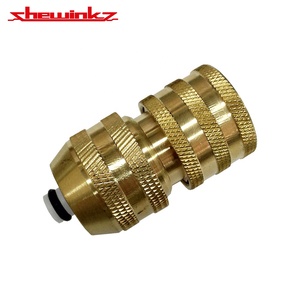 Conector rápido de latón para jardín, con parada para manguera de 12mm - Product Image 2