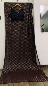 Sari de Georgette Marrón Hermoso al por Mayor para Mujer, Estilo Indio, Bordado con Lentejuelas, para Fiestas, Bodas, Moda - Product Image 5