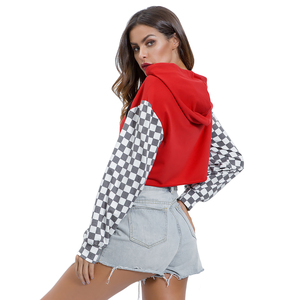 Sweat à capuche Croptop en polaire éponge 100% coton de haute qualité pour femmes Logo personnalisé 14 février Valentines col à capuche teint uni pour l'hiver - Product Image 1