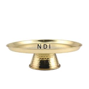 ขาตั้งเค้กสแตนเลสสตีลเคลือบทอง ดีไซน์ลายตอก สำหรับใช้ในบ้าน โรงแรม ร้านอาหาร บุฟเฟ่ต์ งานแต่งงาน และงานเลี้ยง - Product Image 1