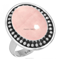 Bijou artisanal en argent massif 925, style bohème classique, avec quartz rose naturel en forme de paix, serti clos, pierre précieuse de luxe de créateur