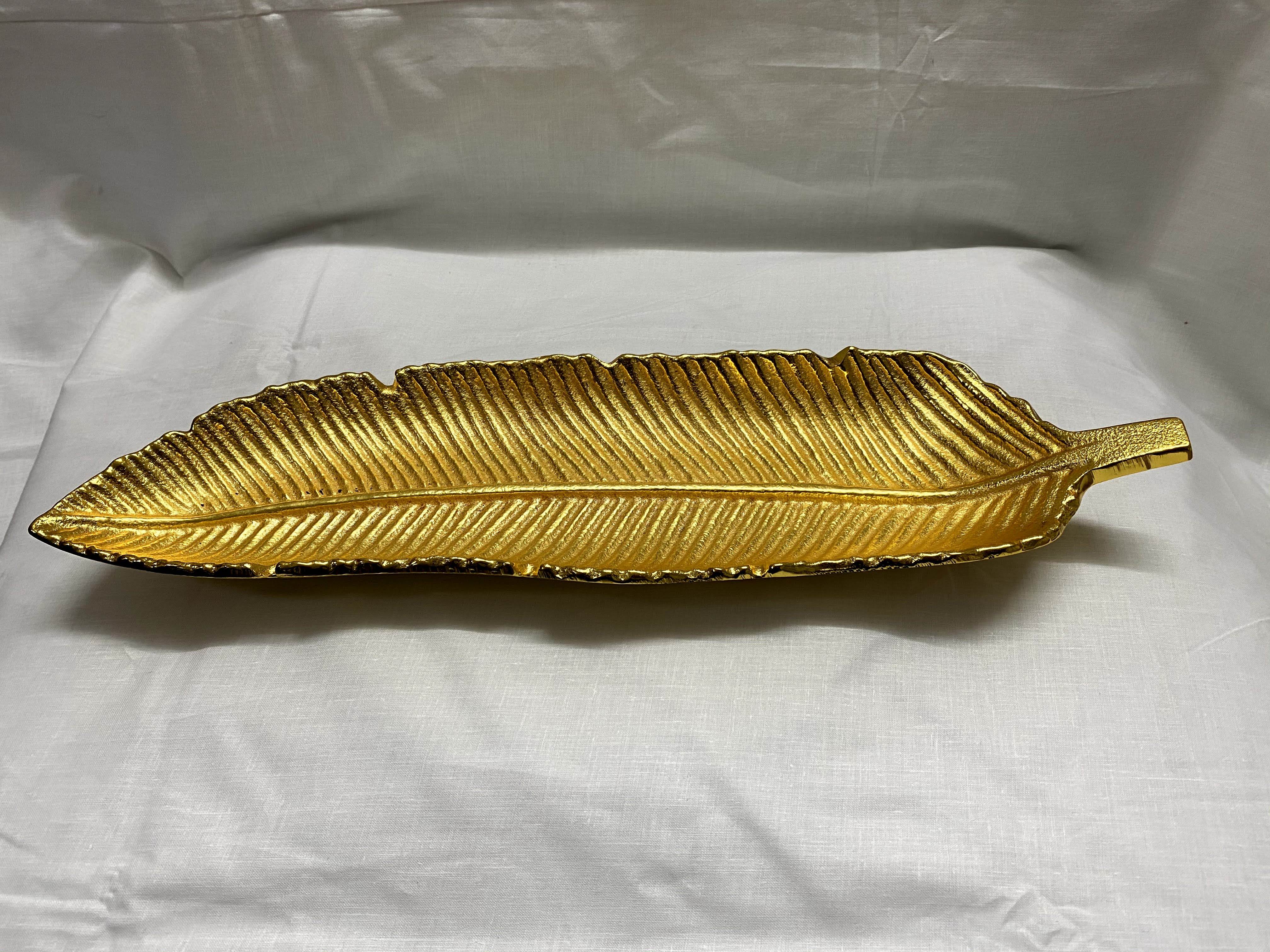 ใบตองชุบทอง