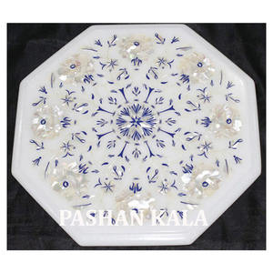 Tableros de Mesa Octogonales de Mármol con Incrustaciones de Diseño Antiguo - Product Image 1