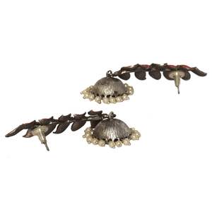 treanding handpainting silver look alike hoop stud earings - Product Image 3