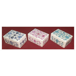 Cajas de Joyería de Mármol Blanco Nácar Coloridas - Product Image 1