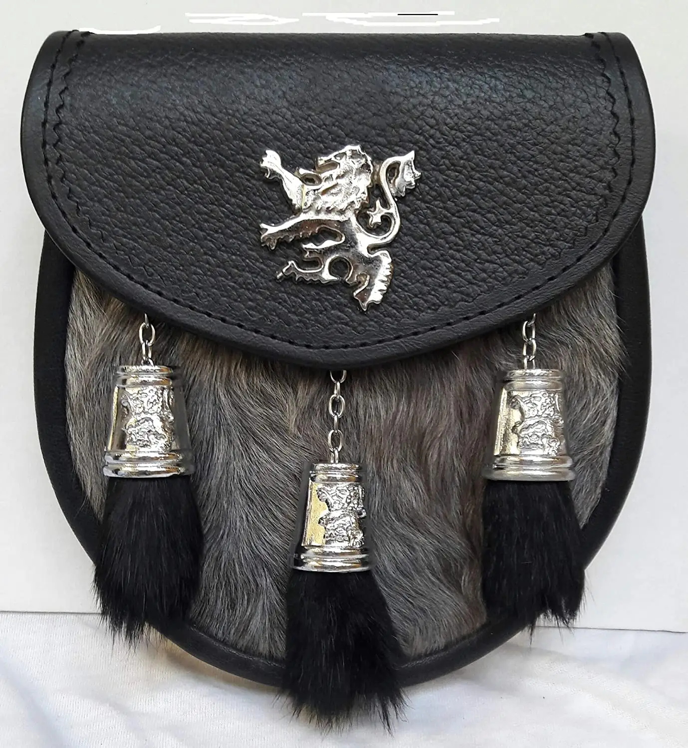 स्कॉटिश लहंगा अर्द्ध पोशाक ग्रे बकरी Sporran अनियंत्रित शेर और Tassels के साथ टोपियां