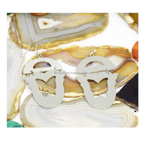 Pendientes de fiesta en la playa de invierno chino 2026, joyería de oro, pendientes redondos de Navidad, pendientes redondos rojos con cuentas nativas, joyería - Product Image 1