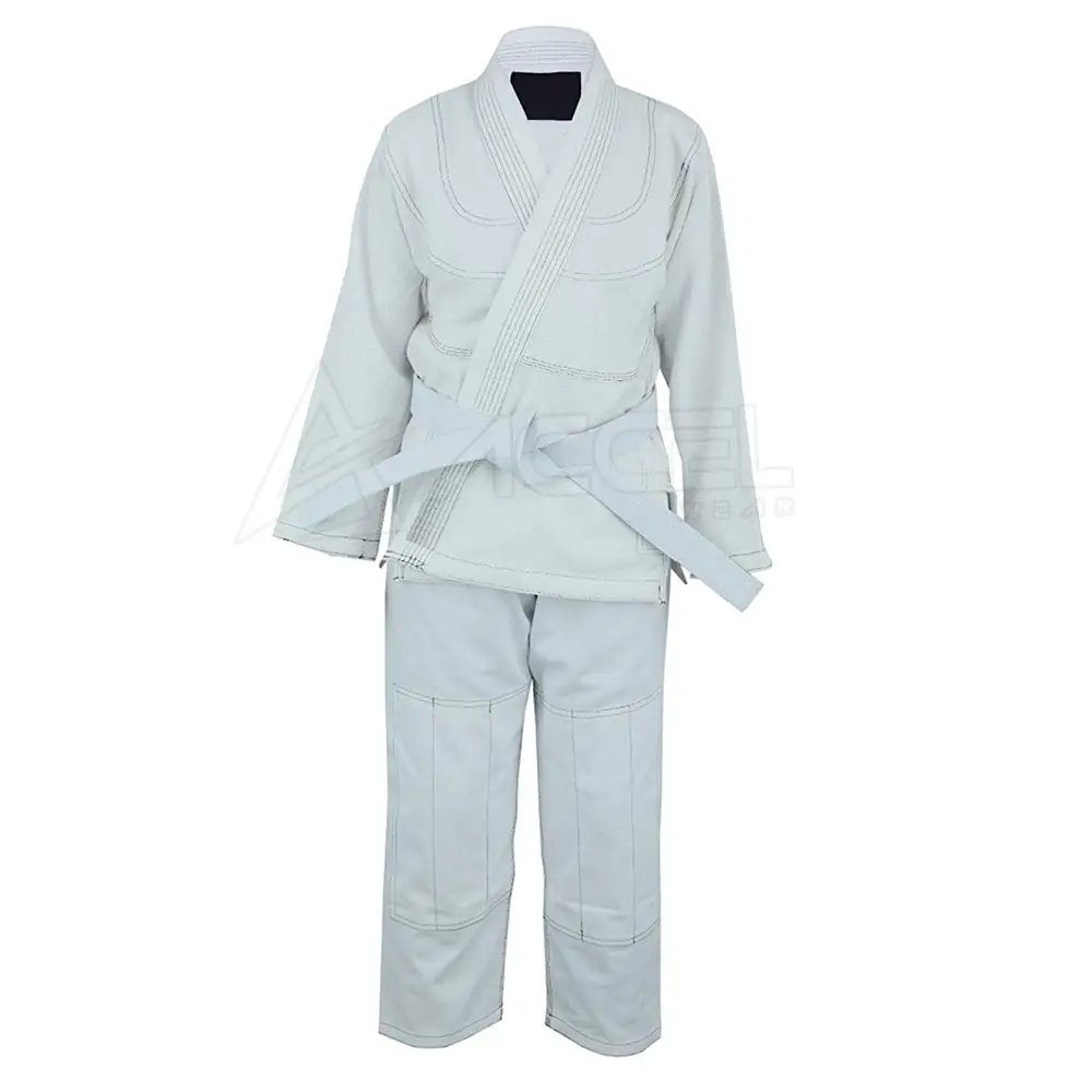 Volledig Witte Eenvoudige Gewone Karate-Uniformen Pakken Vechtsporten Dragen Hoogwaardig Materiaal Judo Karate Pakken