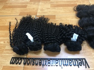 Extensions de cheveux humains vierges Remy de qualité supérieure, ondulés style mongol, longueur 8-40 pouces, trame invisible - Product Image 4