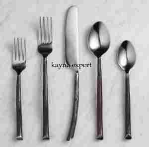 Cubiertos de acero inoxidable chapados en oro de alta calidad, cubiertos de regalo de negocios con diseño de artesano para uso en la cocina - Product Image 5